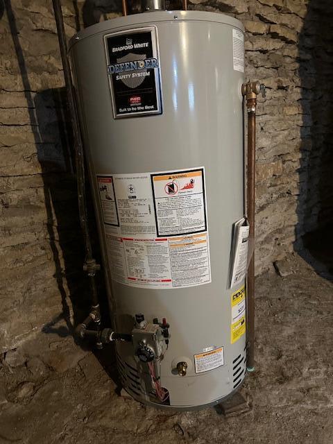 4827 Bellann Road Columbus, OH 43221 - Photo 77 of 85 NEW GAS HW TANK