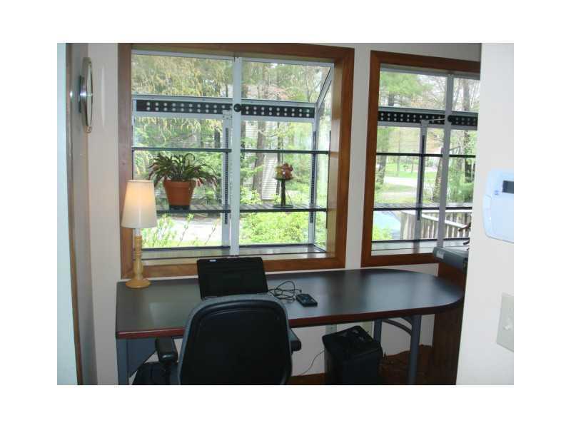 5 Ridgewood Circle Ogunquit, ME 03907 - Photo 14 of 30 Other. Computer/Office area