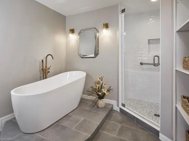 $695,000 | 1033 Egrets Walk Circle, Unit 203, Naples, FL 34108