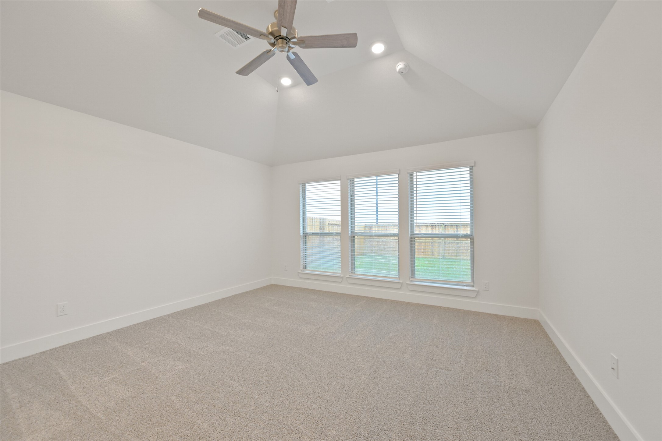 645 Cross Timbers Trace Hempstead, TX 77445 - Photo 18 of 30 Representative Photo