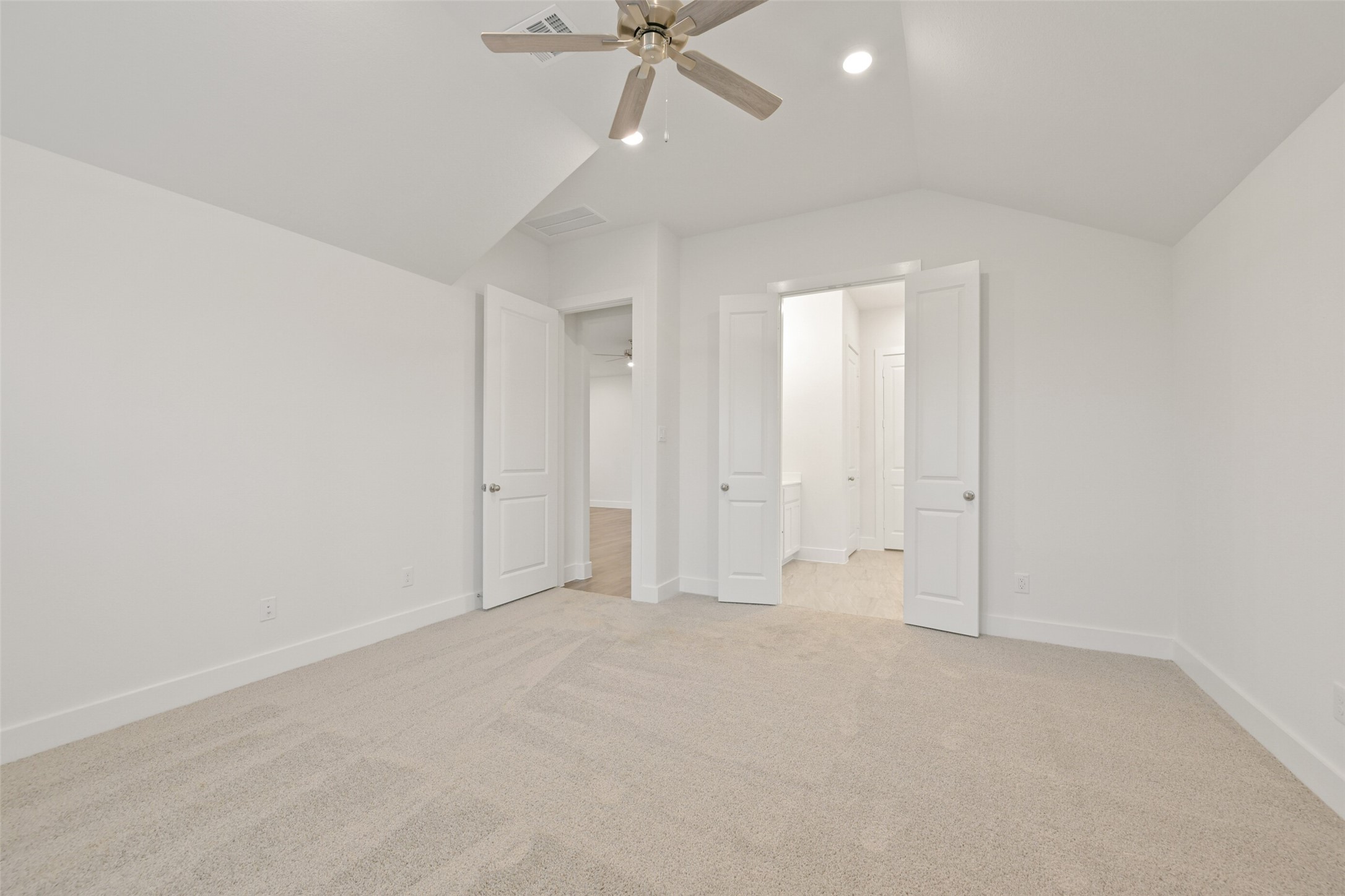 645 Cross Timbers Trace Hempstead, TX 77445 - Photo 19 of 30 Representative Photo