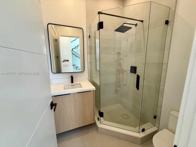 $4,750,000 | 9024 Abbott Avenue, Surfside, FL 33154