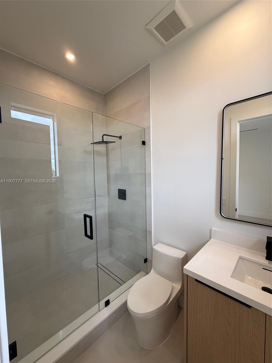 9024 Abbott Avenue Surfside, FL 33154 - Photo 12 of 28
