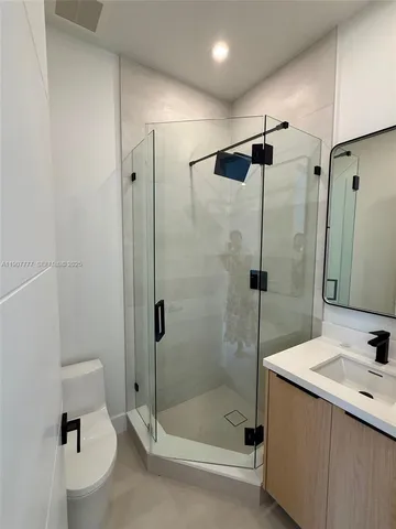 $4,750,000 | 9024 Abbott Avenue, Surfside, FL 33154