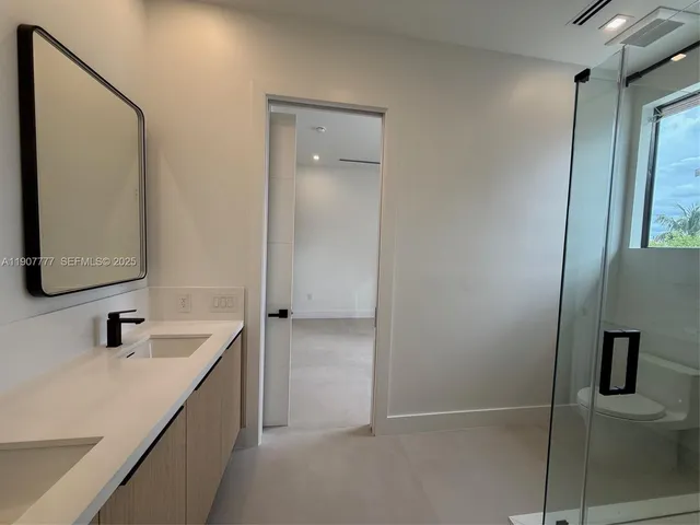 $4,750,000 | 9024 Abbott Avenue, Surfside, FL 33154