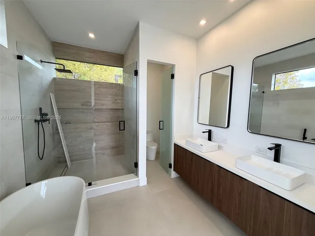 $4,750,000 | 9024 Abbott Avenue, Surfside, FL 33154