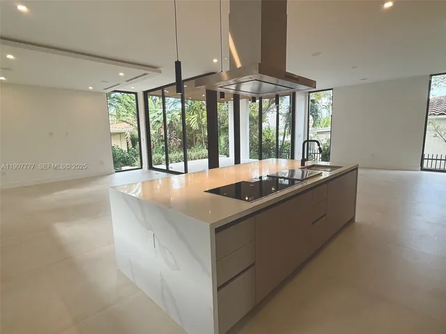 $4,750,000 | 9024 Abbott Avenue, Surfside, FL 33154