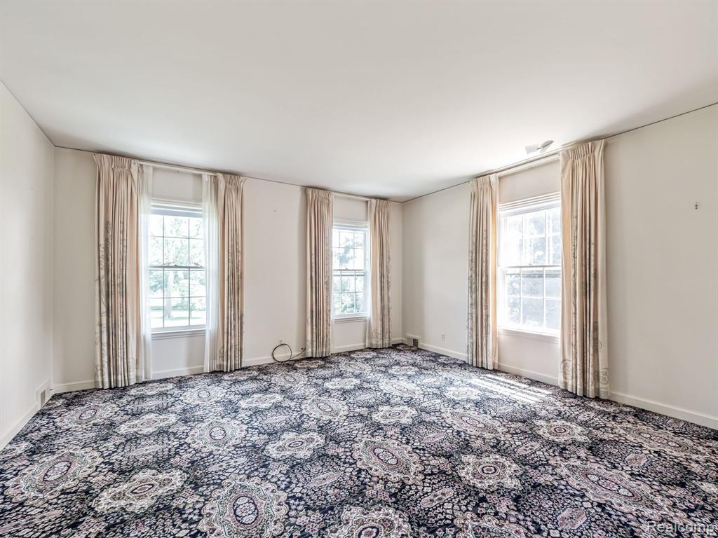 475 Lake Shore Road Grosse Pointe Farms, MI 48236 - Photo 24 of 44