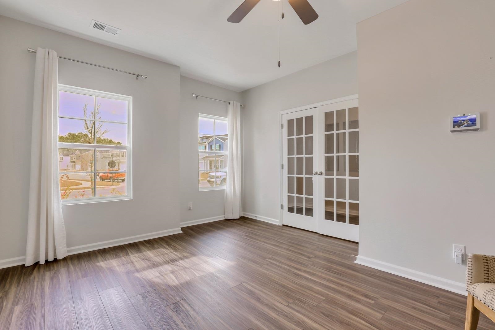 1132 Logan Street Conway, SC 29526 - Photo 6 of 36