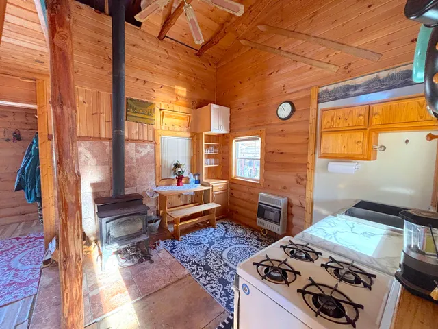 $199,000 | 3451 Drummond Grade, Two Harbors, MN 55616