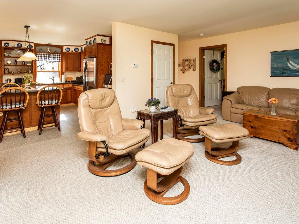 49 Sea Surf Road East Boothbay, ME 04544 - Photo 7 of 28 7