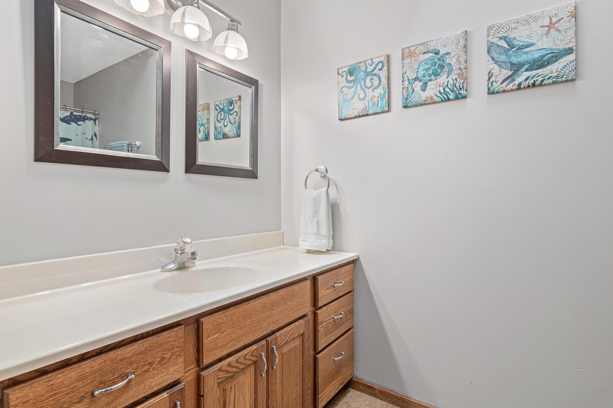 1069 Hunter Ridge Hudson, WI 54016 - Photo 18 of 25