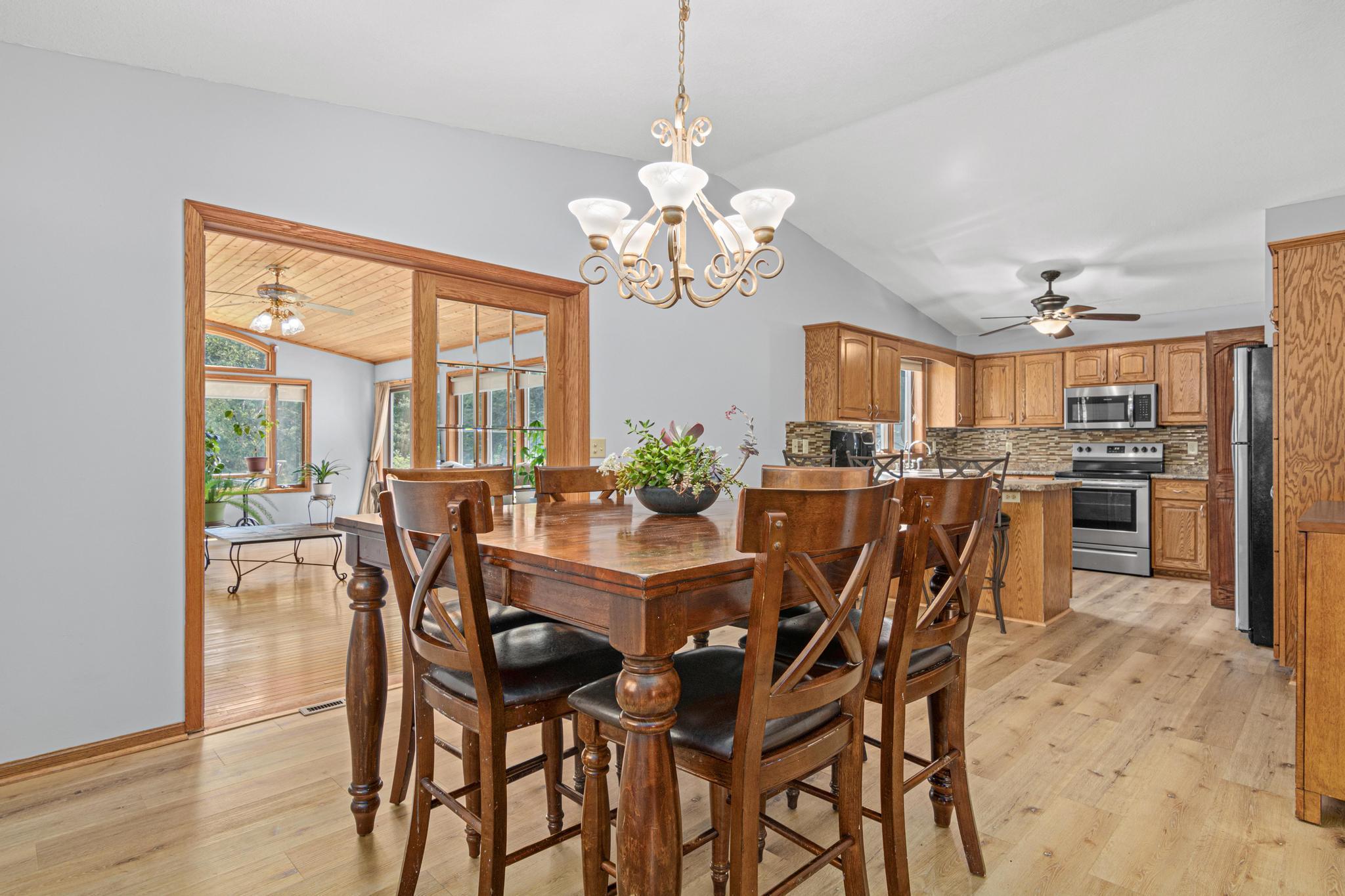 1069 Hunter Ridge Hudson, WI 54016 - Photo 4 of 25