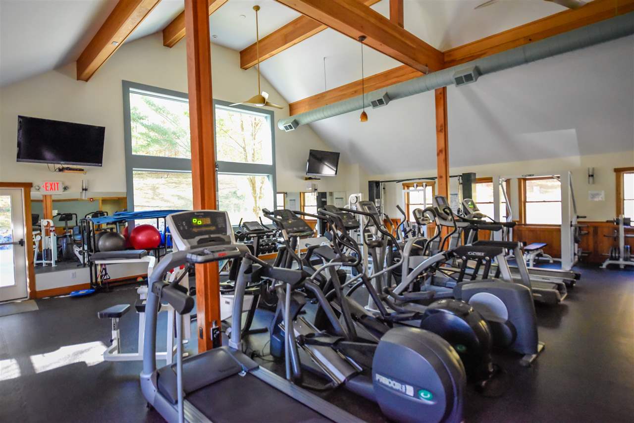 104 B Greenspring Road, Unit B West Dover, VT 05356 - Photo 20 of 22 Gallery Image 20