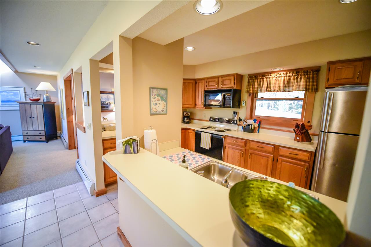 104 B Greenspring Road, Unit B West Dover, VT 05356 - Photo 6 of 22 Gallery Image 6