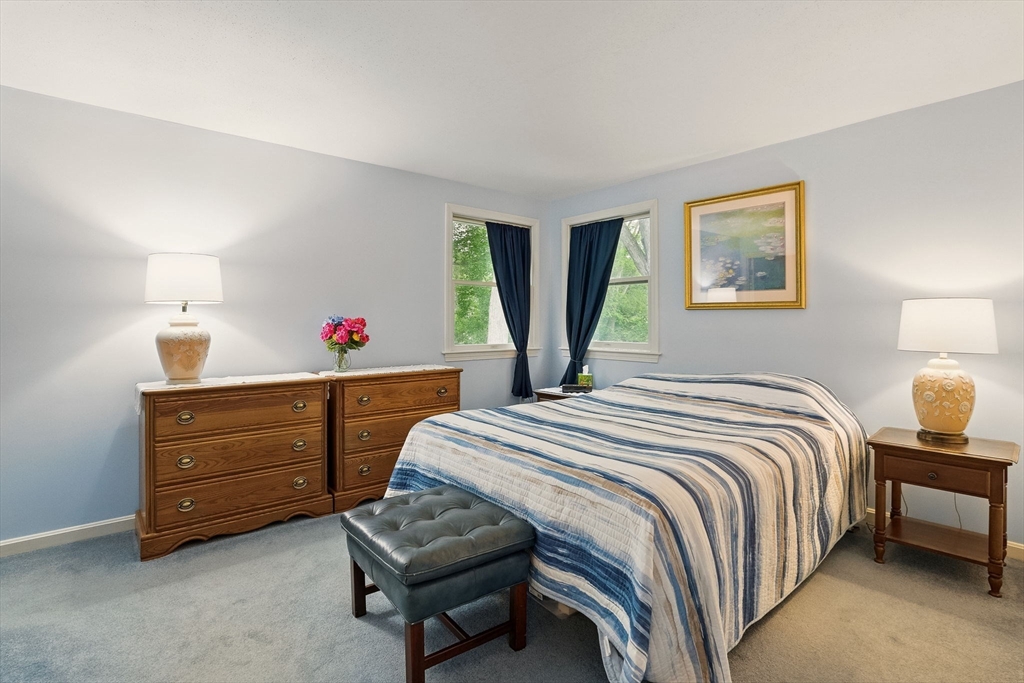 4 Colony Circle Bedford, MA 01730 - Photo 12 of 22