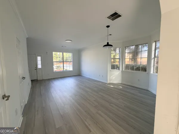 $1,850 | 379 Pine Hill Place, Norcross, GA 30093