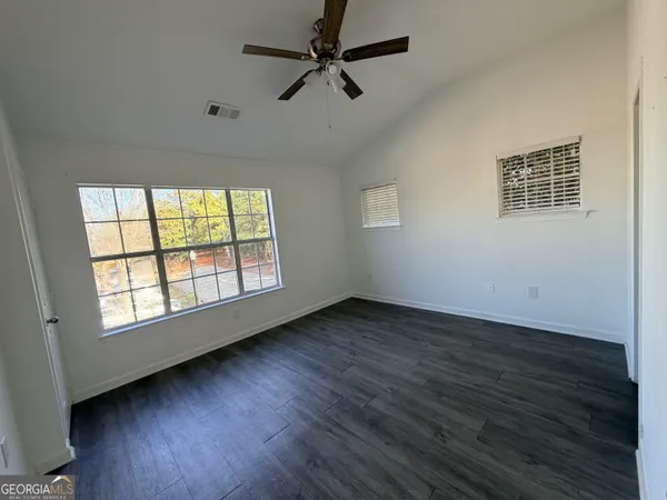 $1,850 | 379 Pine Hill Place, Norcross, GA 30093