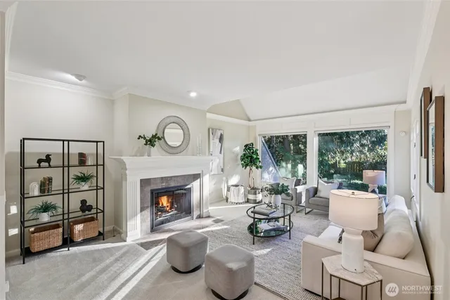 $1,750,000 | 10331 Northeast 19th Place, Bellevue, WA 98004