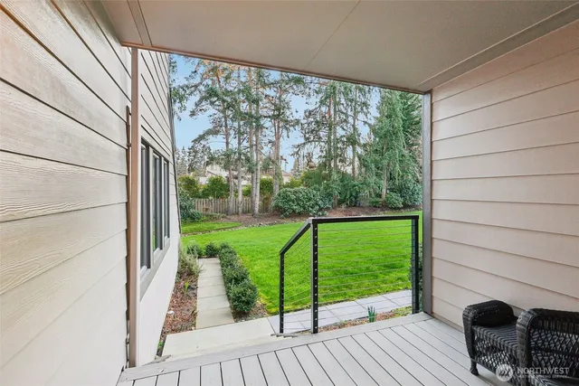 $1,750,000 | 10331 Northeast 19th Place, Bellevue, WA 98004