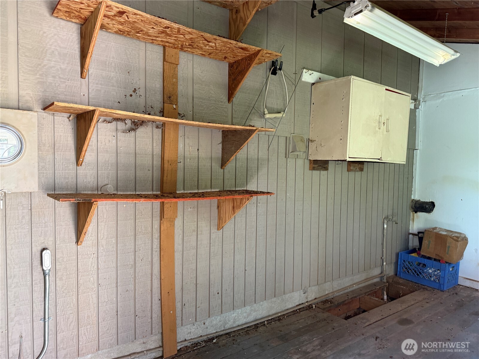 121 East Rhododendron Lane Union, WA 98592 - Photo 23 of 39