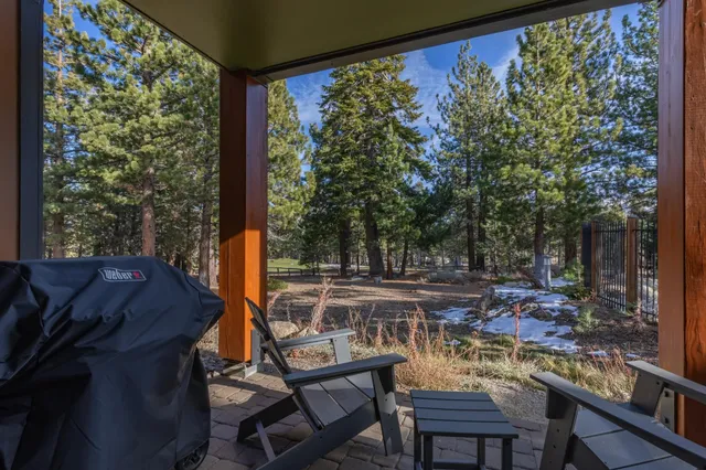 $899,000 | 2004 Sierra Star Parkway, Unit 14, Mammoth Lakes, CA 93546