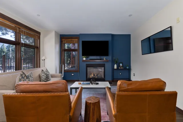 $899,000 | 2004 Sierra Star Parkway, Unit 14, Mammoth Lakes, CA 93546