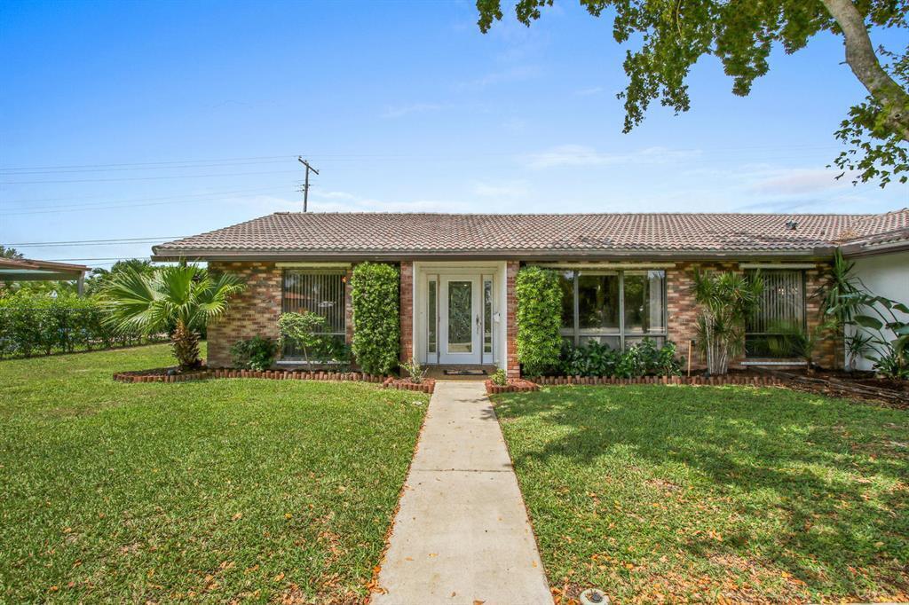 1501 Northwest 7th Street Boca Raton, FL 33486 - Photo 4 of 22 1501 nw 7 street.jpg 9