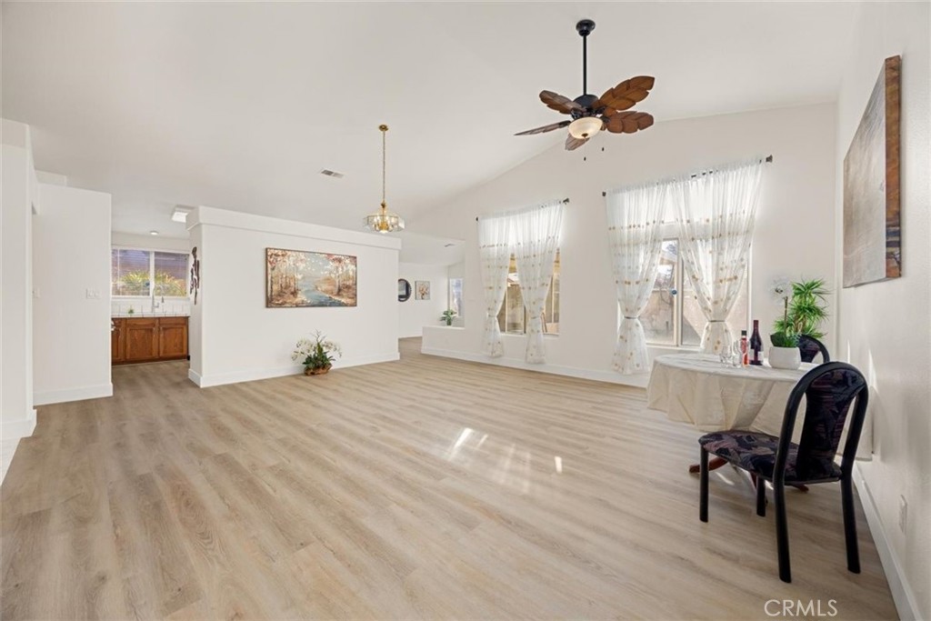 4906 Shadow Stone Street Bakersfield, CA 93313 - Photo 16 of 30