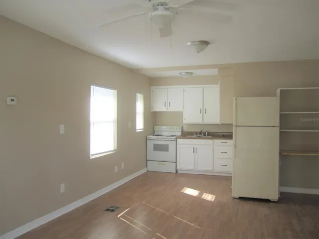 $1,595 | 986 22nd Avenue South, Unit 3, St. Petersburg, FL 33705