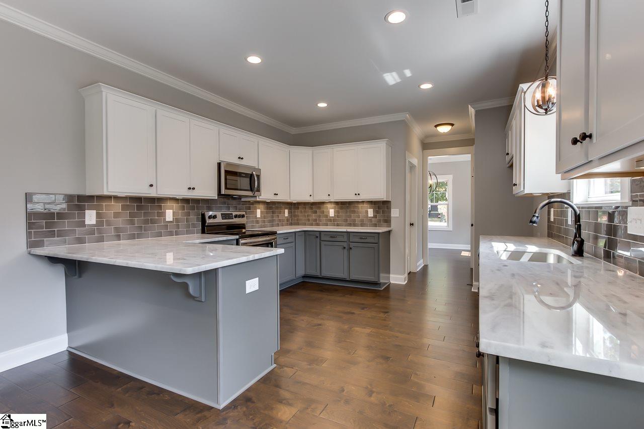 26 Celand Street Greenville, SC 29607 - Photo 8 of 23 Gallery Image 8