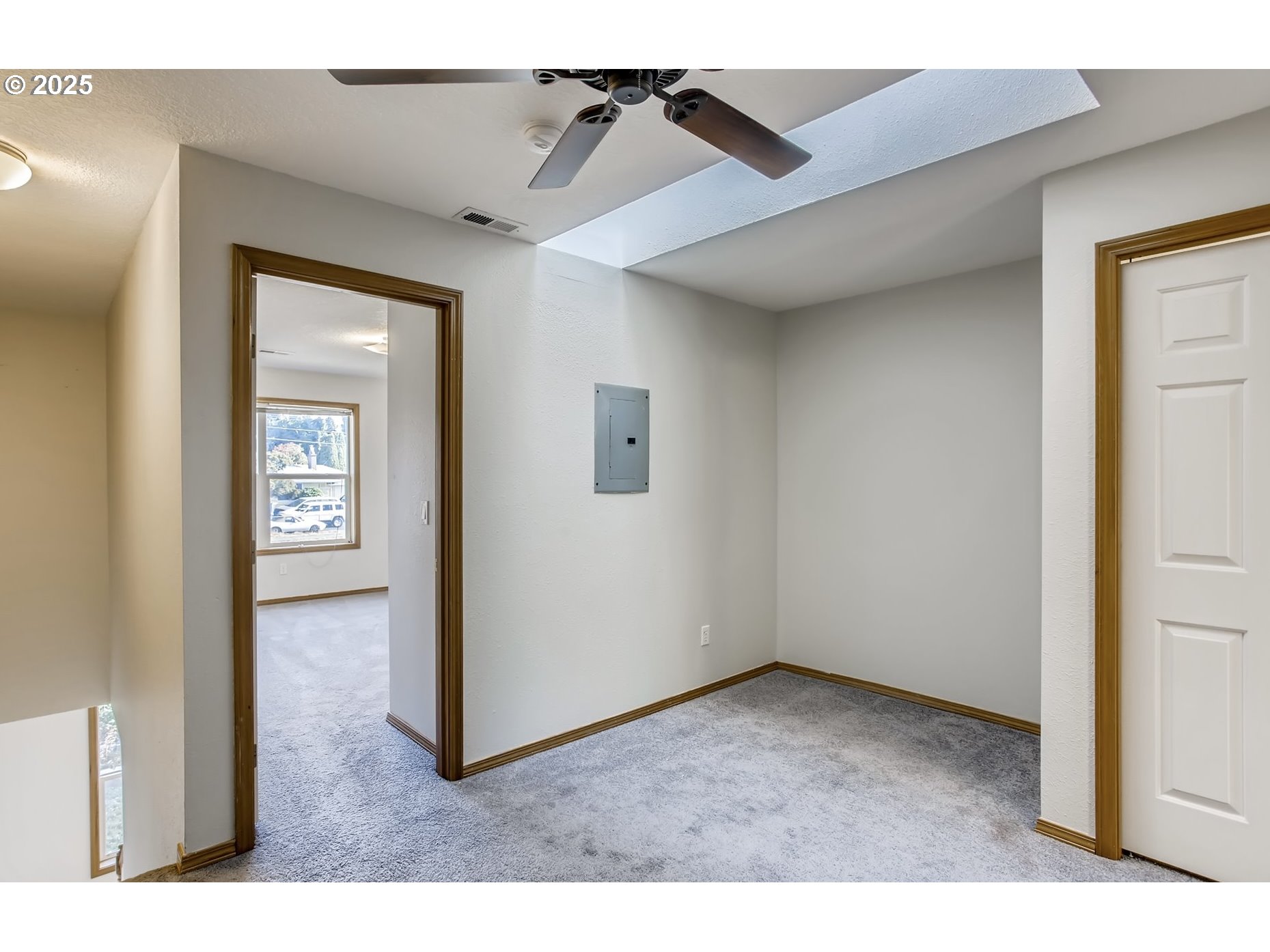 14134 East Burnside Street, Unit 3 Portland, OR 97233 - Photo 20 of 31 Bonus Room