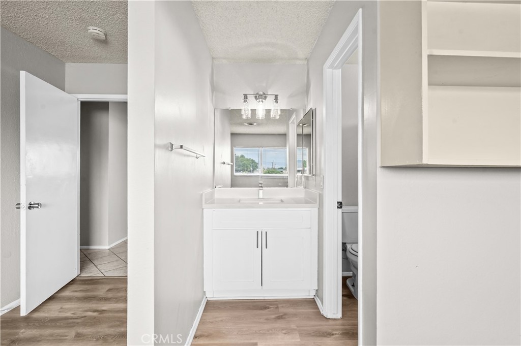 13755 Mohawk Road Apple Valley, CA 92307 - Photo 40 of 66