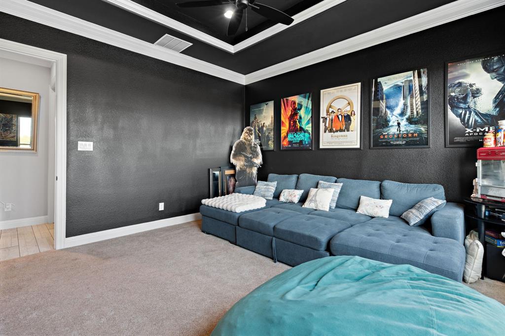 3032 Perkins Weatherford, TX 76088 - Photo 21 of 40 a living room with furniture a rug and a window