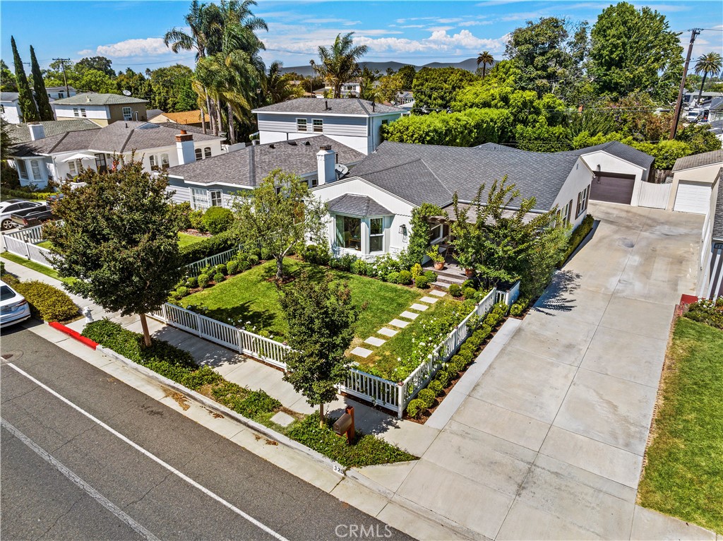 320 Broadway Costa Mesa, CA 92627 - Photo 48 of 53