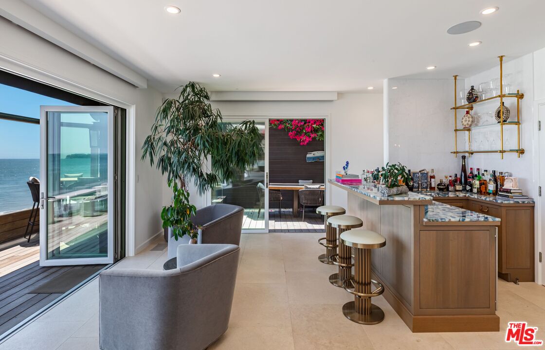27228 Escondido Beach Road Malibu, CA 90265 - Photo 13 of 32