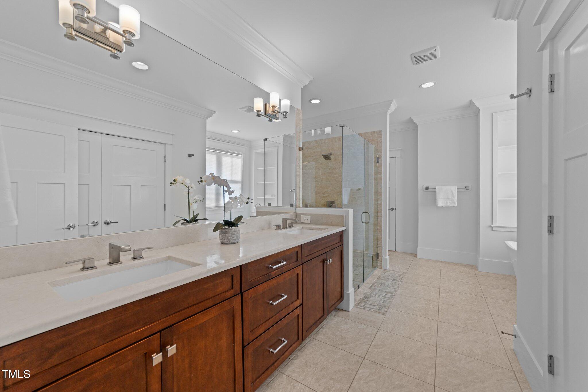 603 Mial Street Raleigh, NC 27608 - Photo 34 of 57 35-web-or-mls-3D5A3605