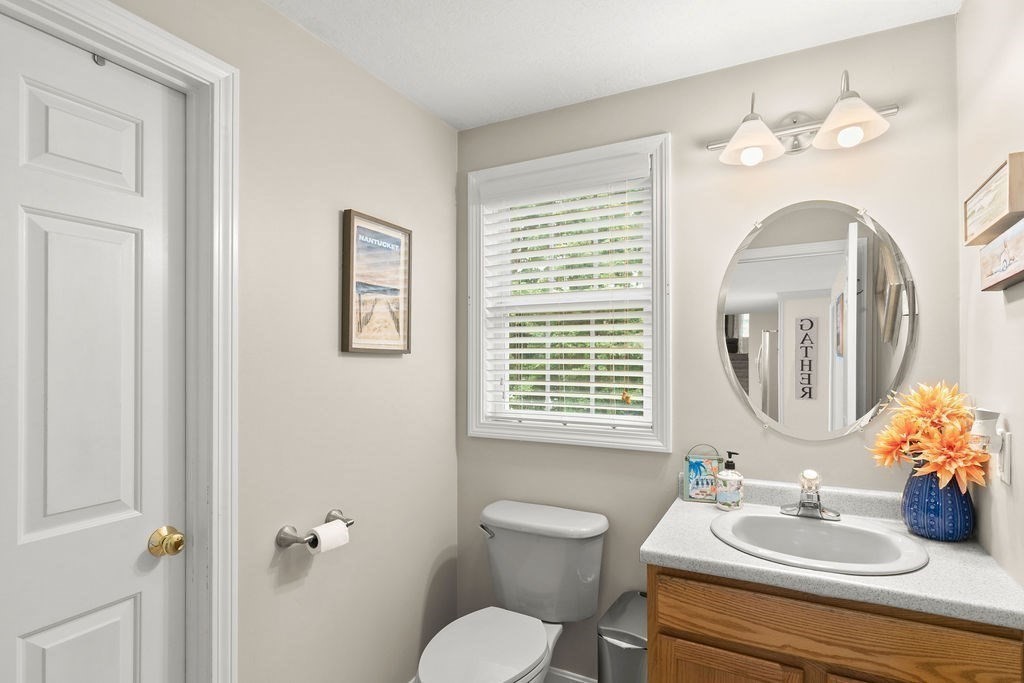 23 Hilltop Road Franklin, MA 02038 - Photo 16 of 41 Gallery Image 16
