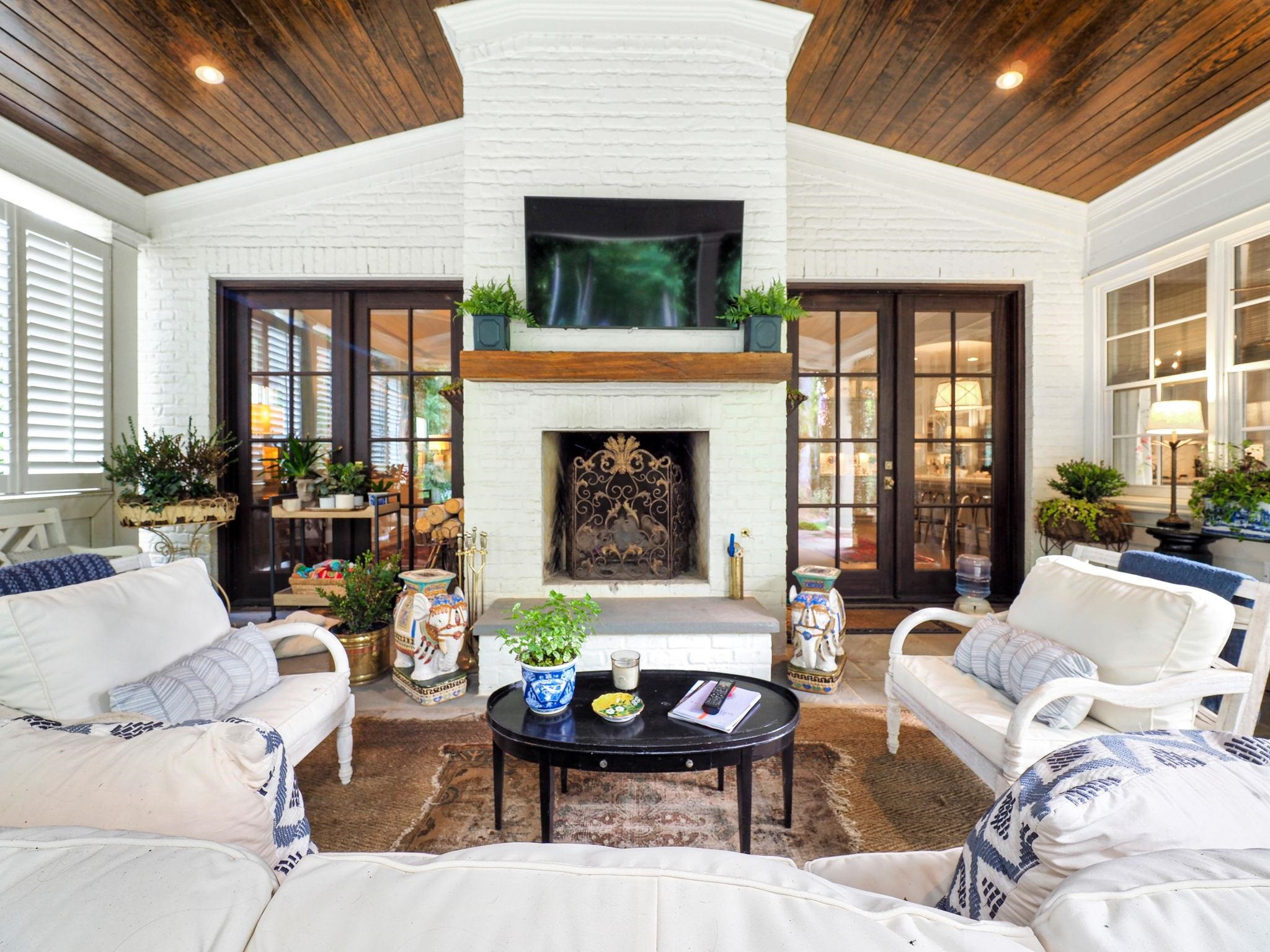 422 Forsyth Street Raleigh, NC 27609 - Photo 28 of 36 Photo 28