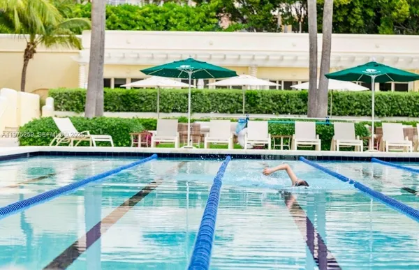 $2,450,000 | 735 Crandon Boulevard, Unit 303, Key Biscayne, FL 33149