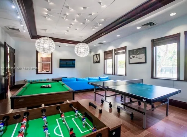 $2,450,000 | 735 Crandon Boulevard, Unit 303, Key Biscayne, FL 33149