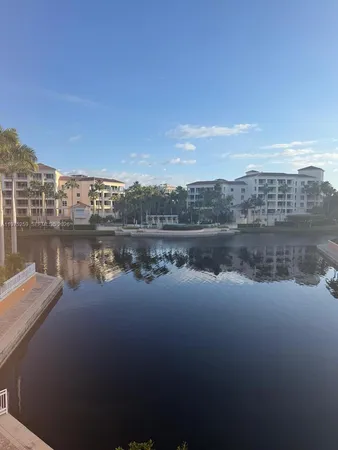 $2,450,000 | 735 Crandon Boulevard, Unit 303, Key Biscayne, FL 33149