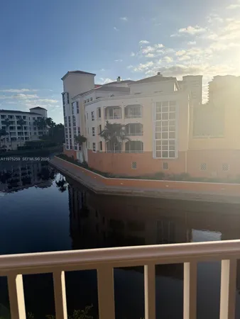 $2,450,000 | 735 Crandon Boulevard, Unit 303, Key Biscayne, FL 33149
