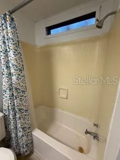 $1,350 | 1906 East Trapnell Road, Plant City, FL 33566