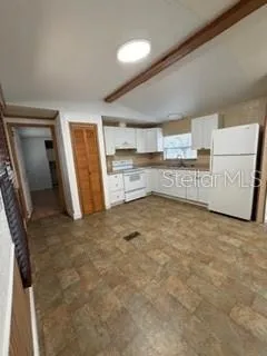 $1,350 | 1906 East Trapnell Road, Plant City, FL 33566