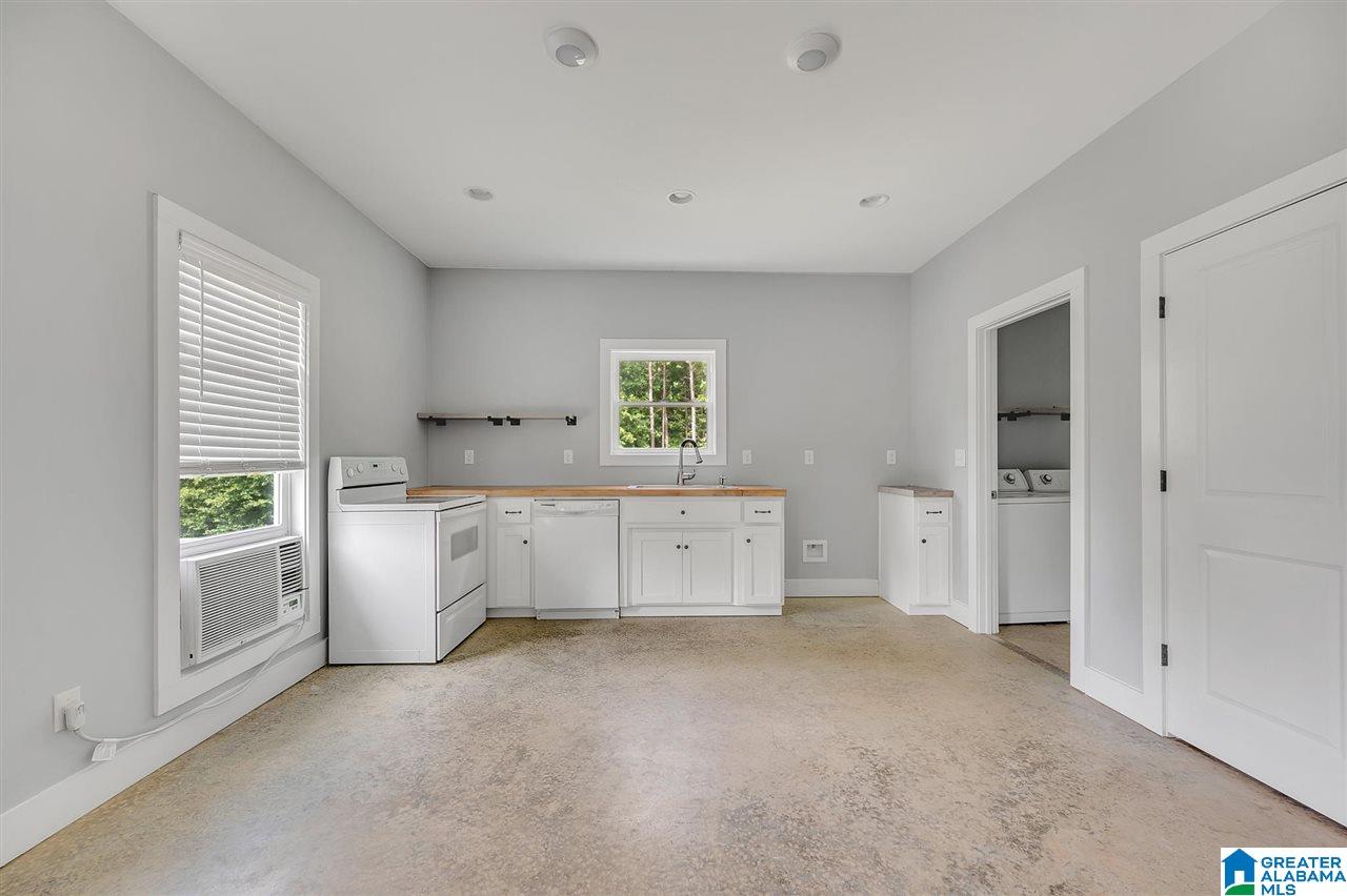 3851 Humber Road Dora, AL 35062 - Photo 11 of 35