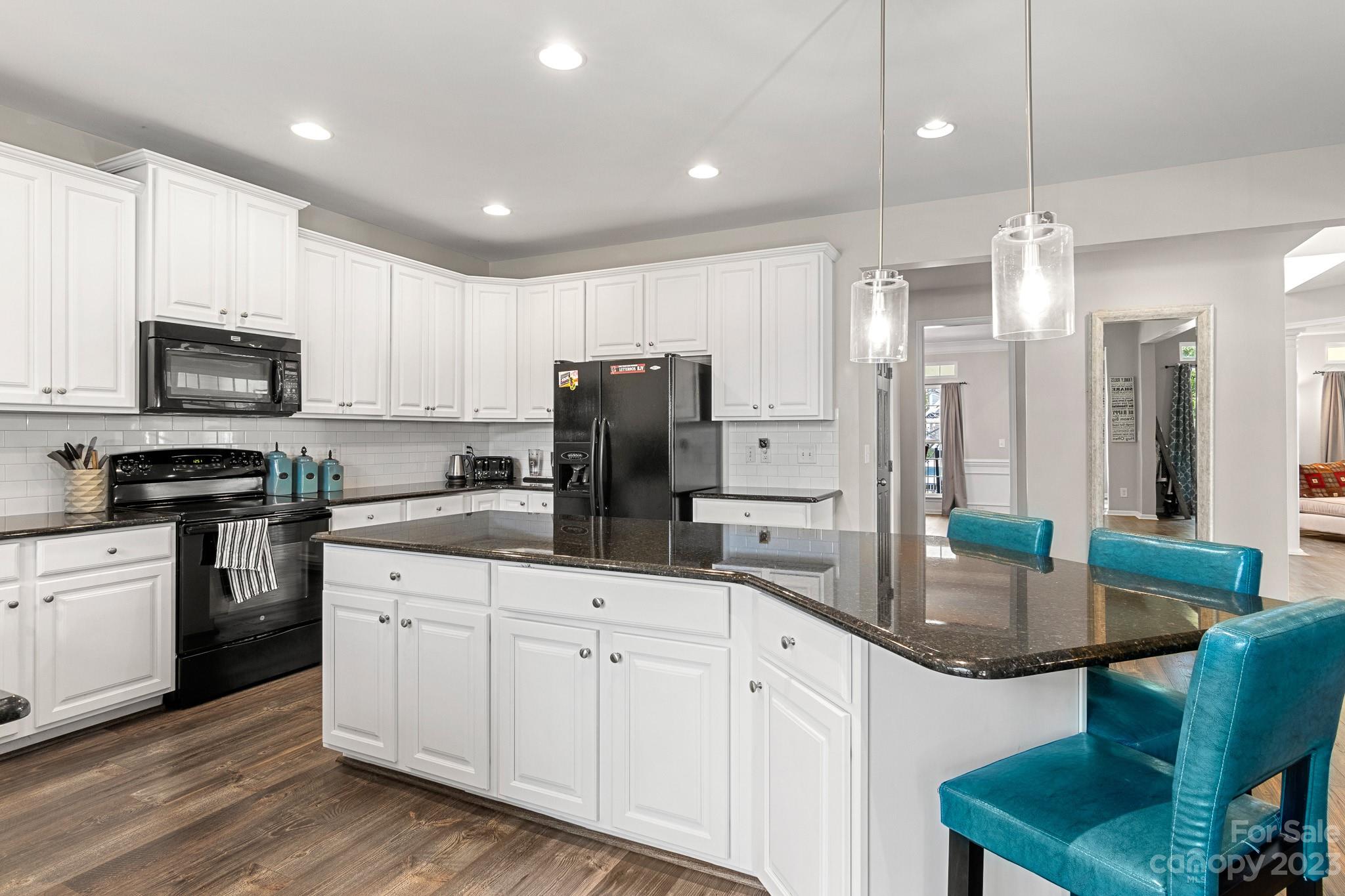 625 Alsace Lane Fort Mill, SC 29708 - Photo 11 of 48 Gallery Image 11