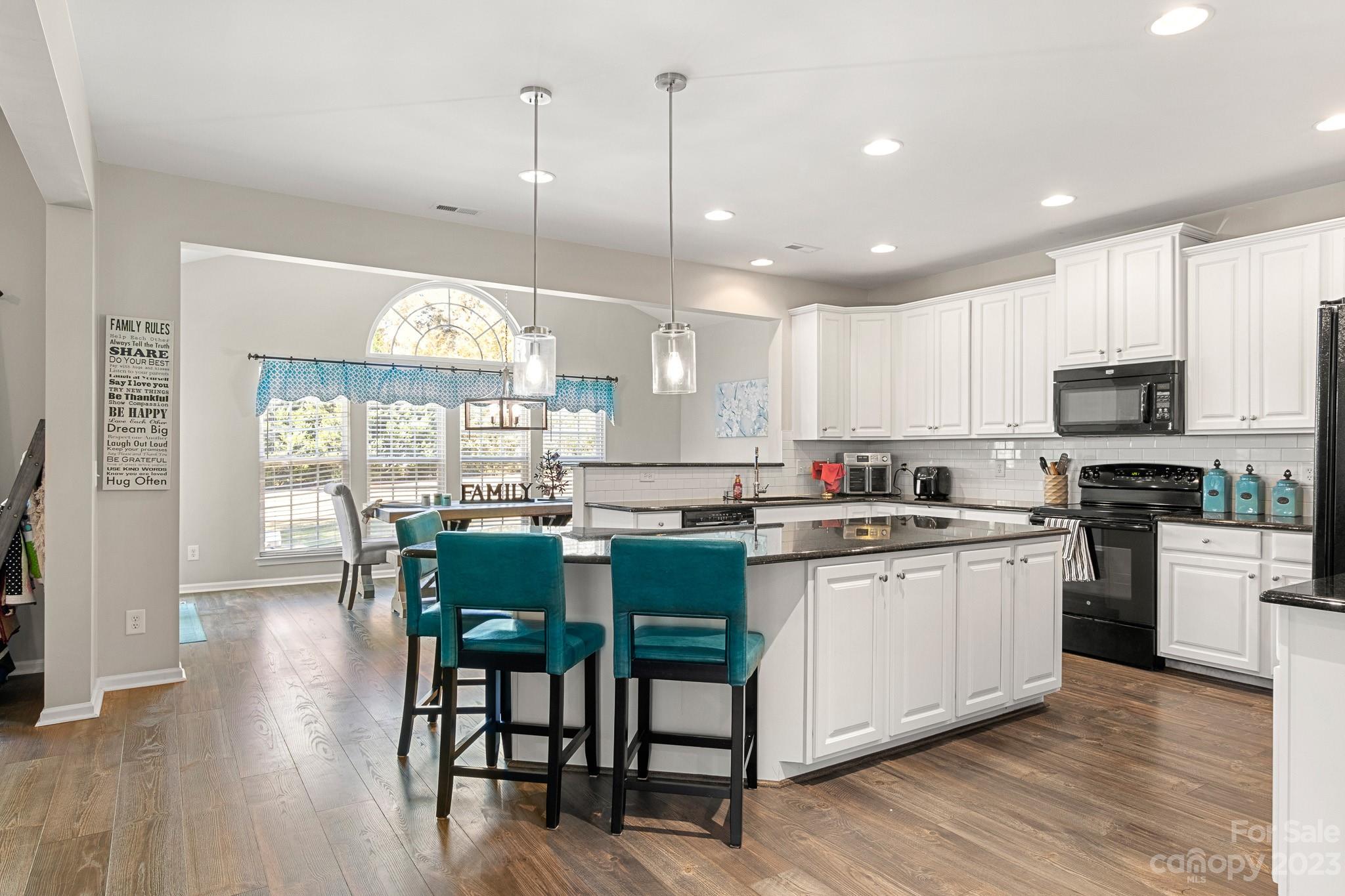 625 Alsace Lane Fort Mill, SC 29708 - Photo 10 of 48 Gallery Image 10