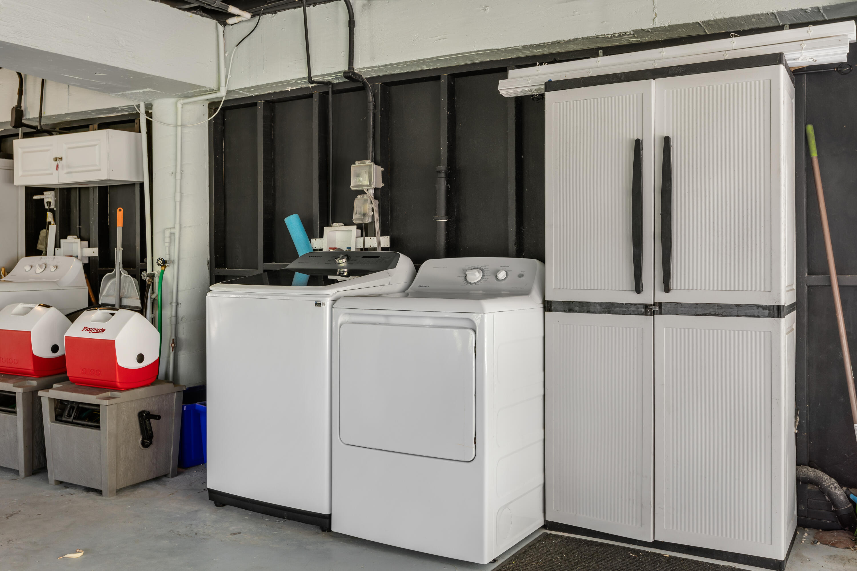 280-290 3rd Street Key Colony Beach, FL 33051 - Photo 28 of 28 a utility room with dryer and washer
