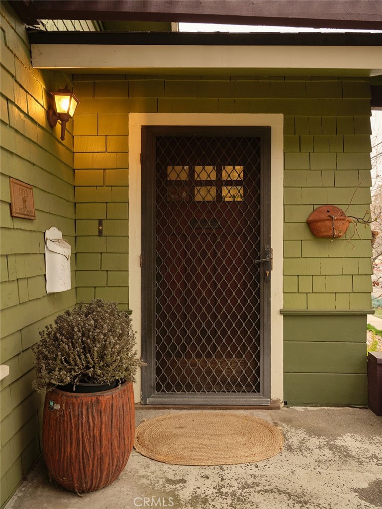 516 Orizaba Avenue Long Beach, CA 90814 - Photo 8 of 67